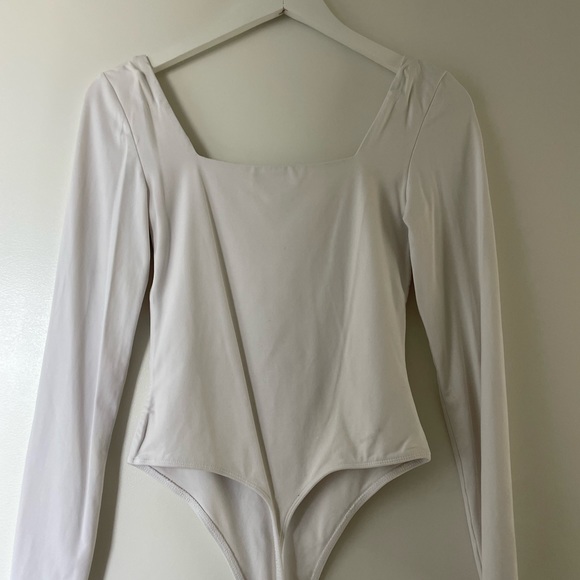 White Babaton contour body suit - Picture 3 of 3